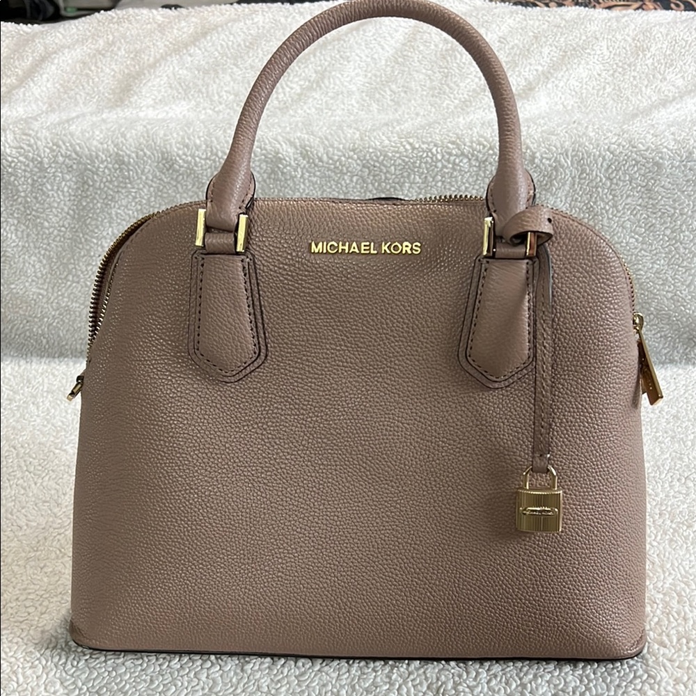 MICHAEL KORS Adele Large Dome